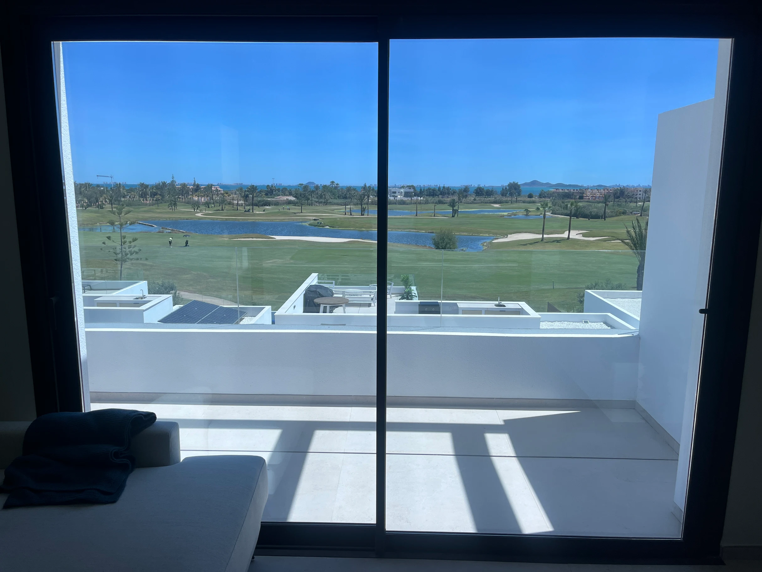 Calculator window film installation in Spain