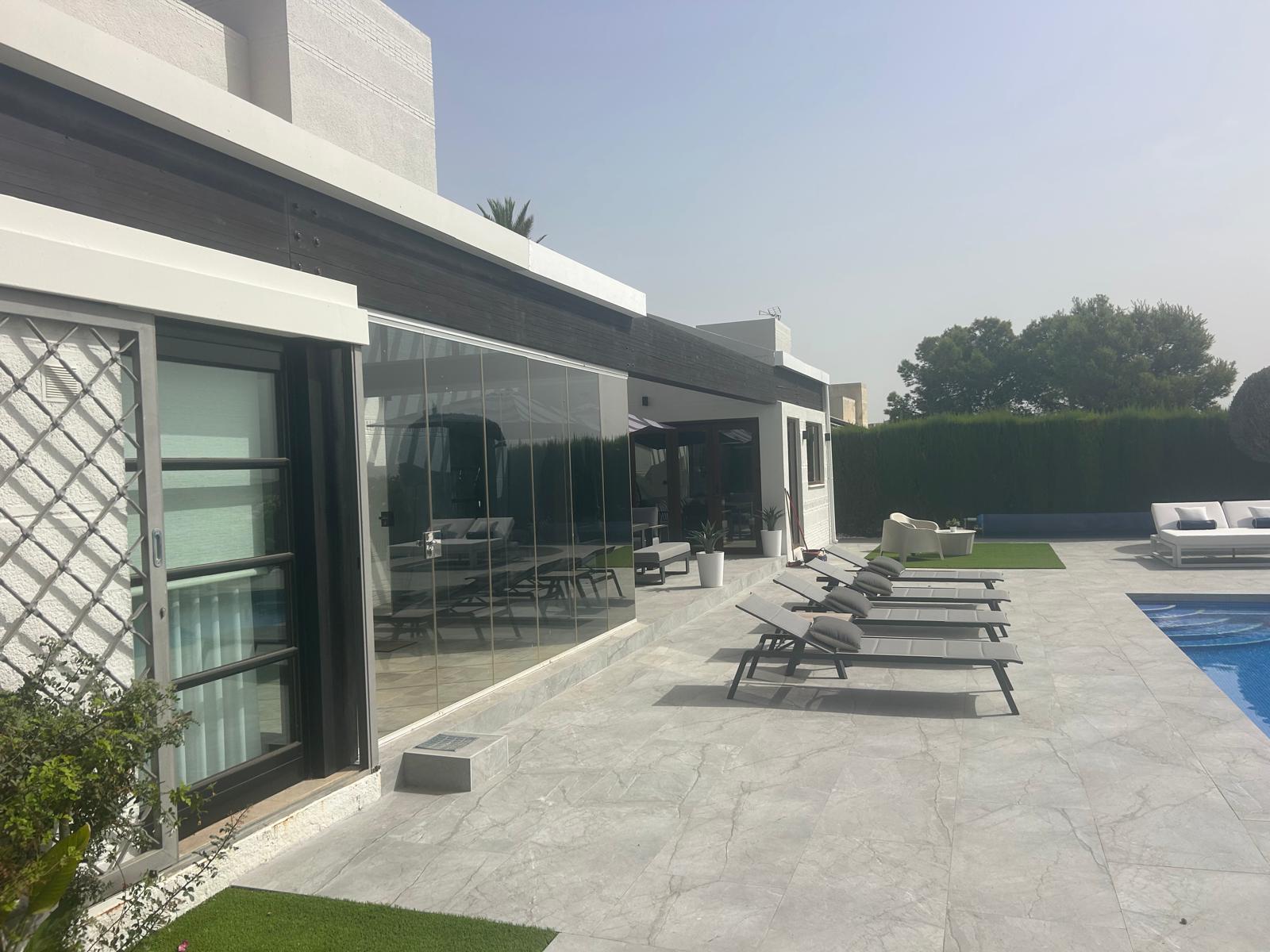Titanium solar window film - Spain