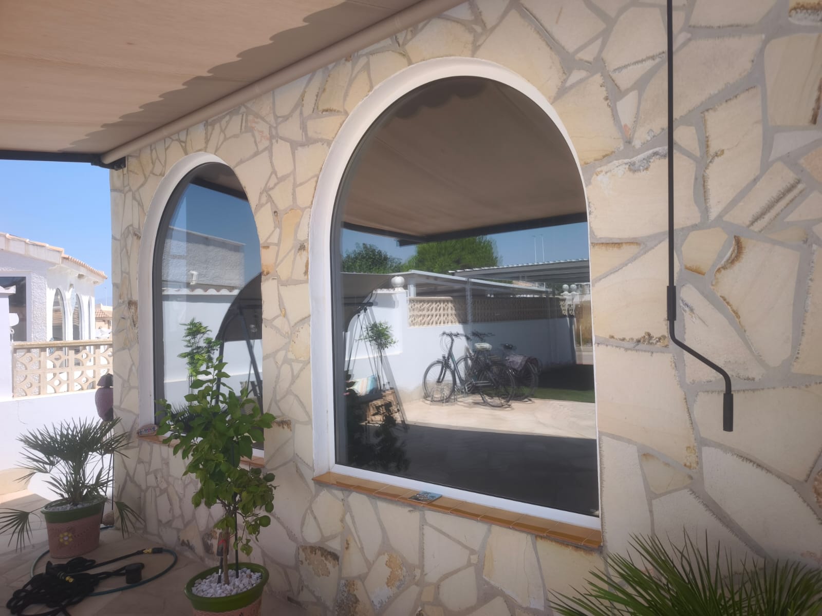 Specifications TITANIUM vs SILVER window film